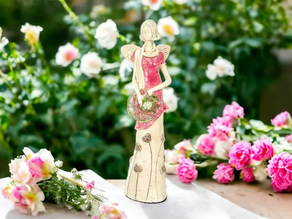 Angel Sunday Rose - pink -  32 x 15 cm decorative figurine 