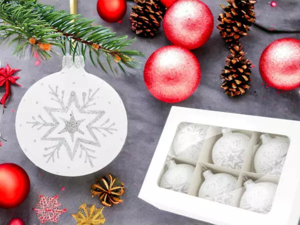 Set of - white chalk silver star -  80 mm glass christmas balls  6 pcs